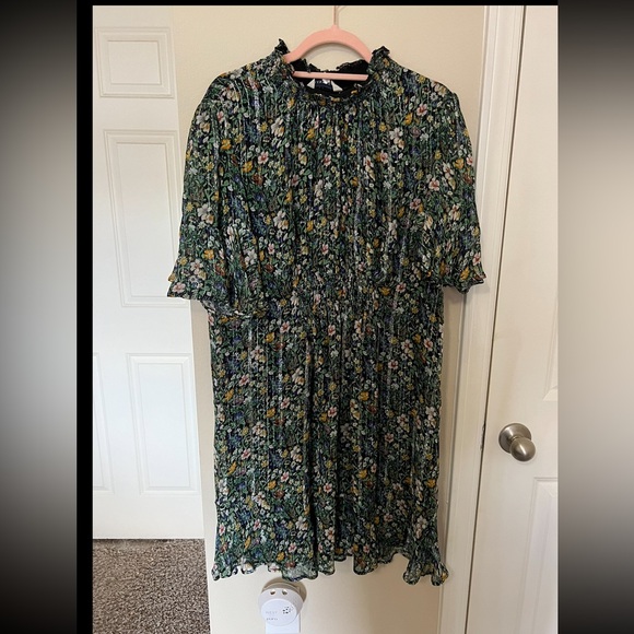 RANNA GILL CINCHED FLORAL DRESS - Picture 4 of 4